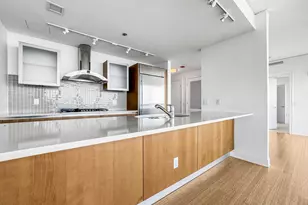 340 E Randolph St, Chicago, IL 60601 - Photo 13