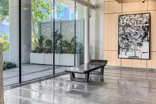 340 E Randolph St, Chicago, IL 60601 - Photo 3