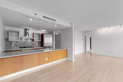 340 E Randolph Street #2905, Chicago, IL 60601 - Photo 11