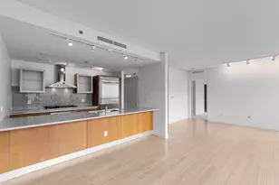 340 E Randolph St, Chicago, IL 60601 - Photo 11