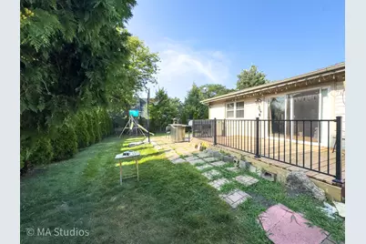 1100 S Cherrywood Drive S, Mount Prospect, IL 60056 - Photo 47
