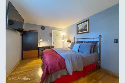 1100 S Cherrywood Drive S, Mount Prospect, IL 60056 - Photo 27