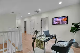 4036 W Warwick Ave, Chicago, IL 60641 - Photo 17