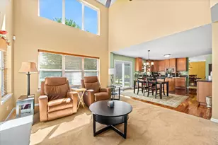 634 Homestead Ct, Aurora, IL 60506 - Photo 7