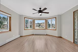 6013 N Emerson St, Rosemont, IL 60018 - Photo 5