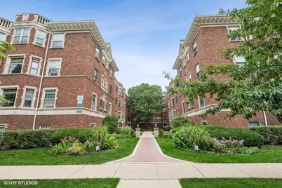 545 Hinman Avenue #L3, Evanston, IL 60202 - Photo 1