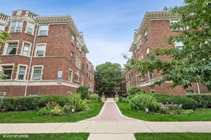 545 Hinman Ave, Evanston, IL 60202 - Photo 1