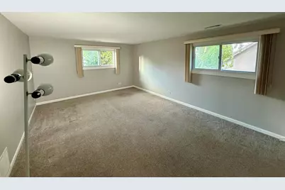 1140 S Van Buren Avenue, Des Plaines, IL 60018 - Photo 15