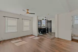 238 W 31st St, Chicago, IL 60616 - Photo 3