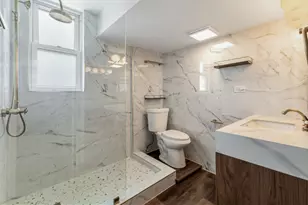 238 W 31st St, Chicago, IL 60616 - Photo 17