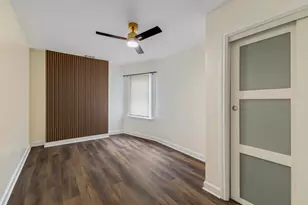 238 W 31st St, Chicago, IL 60616 - Photo 13