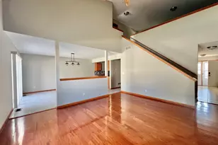 1172 Rose Dr, Sycamore, IL 60178 - Photo 5