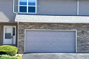 1172 Rose Dr, Sycamore, IL 60178 - Photo 1