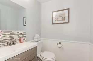 1812 Whirlaway Ct, Glendale Heights, IL 60139 - Photo 9