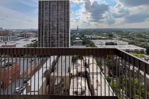 1660 N Lasalle Dr, Chicago, IL 60614 - Photo 13