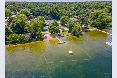 888 Country Club Road, Crystal Lake, IL 60014 - Photo 11