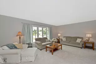 11621 Brookshire Dr, Orland Park, IL 60467 - Photo 5