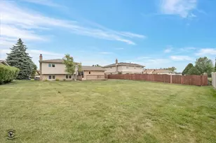 11621 Brookshire Dr, Orland Park, IL 60467 - Photo 27