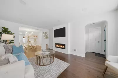8801 S Clyde Avenue, Chicago, IL 60617 - Photo 5