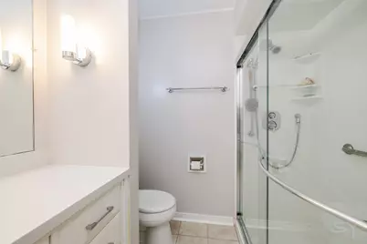 245 Montclare Lane, Wood Dale, IL 60191 - Photo 17