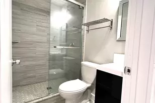 4853 W Nelson St, Chicago, IL 60641 - Photo 9