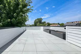 1728 N Sawyer Ave, Chicago, IL 60647 - Photo 33