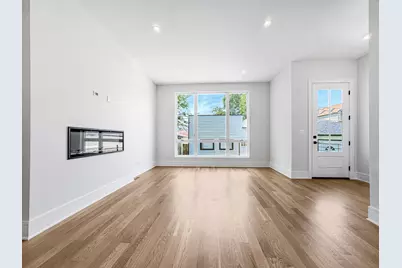1728 N Sawyer Avenue #Rear, Chicago, IL 60647 - Photo 3