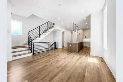 1728 N Sawyer Avenue #Rear, Chicago, IL 60647 - Photo 15