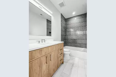 1728 N Sawyer Avenue #Rear, Chicago, IL 60647 - Photo 25