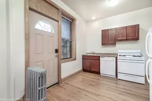 1165 E 54th St, Chicago, IL 60637 - Photo 13