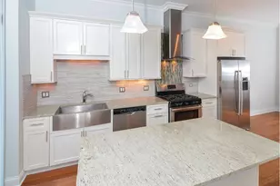 [Address not provided], Chicago, IL 60607 - Photo 5