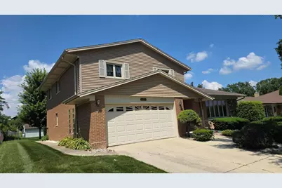 15412 Walnut Road, Oak Forest, IL 60452 - Photo 3