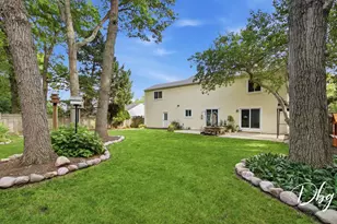 5380 Oakview Ln, Gurnee, IL 60030 - Photo 77