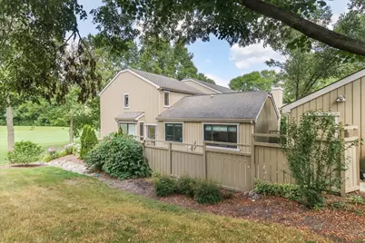 244 Hickory Lane, Lake Barrington, IL 60010 - Photo 3