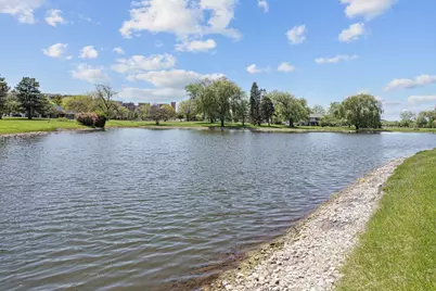 784 Leicester Road, Elk Grove Village, IL 60007 - Photo 23