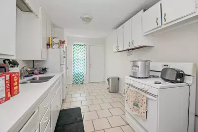 360 S Washington Avenue, Kankakee, IL 60901 - Photo 7