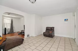 360 S Washington Ave, Kankakee, IL 60901 - Photo 5