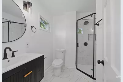 987 South Street, Elgin, IL 60123 - Photo 9