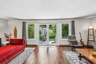 815 S Salem Ave, Arlington Heights, IL 60005 - Photo 7