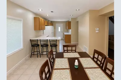 2206 Capri Avenue, Joliet, IL 60436 - Photo 3