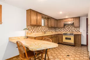 5950 W Foster Ave, Chicago, IL 60630 - Photo 15