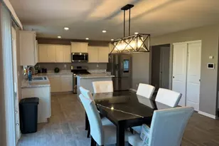3142 Matlock Dr, Yorkville, IL 60560 - Photo 5
