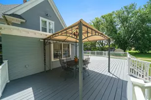 344 Flagg St, Paw Paw, IL 61353 - Photo 5