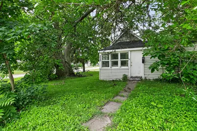 1155 S 7th Street, Dekalb, IL 60115 - Photo 1