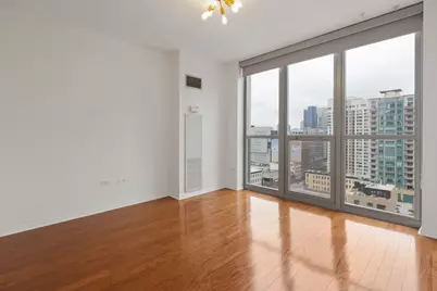 600 N Dearborn Street #1505, Chicago, IL 60654 - Photo 13