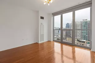 600 N Dearborn St, Chicago, IL 60654 - Photo 13