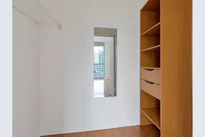 600 N Dearborn Street #1505, Chicago, IL 60654 - Photo 15