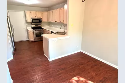 166 Avalon Court #166, Roselle, IL 60172 - Photo 11
