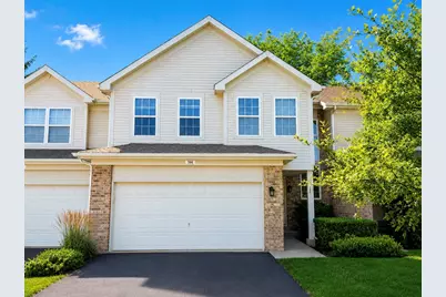 166 Avalon Court #166, Roselle, IL 60172 - Photo 1