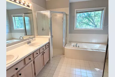 166 Avalon Court #166, Roselle, IL 60172 - Photo 17
